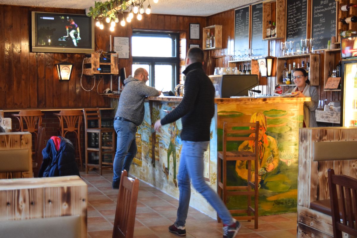 A Grund Bistro & Pub Balatonszabadi – 1. kép